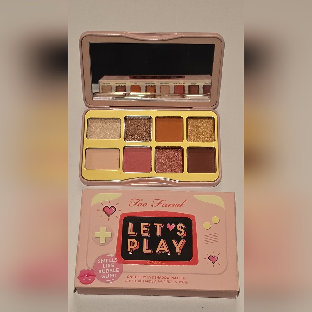 NEW in Box TOO FACED On The Fly Eyeshadow Palette Pallette